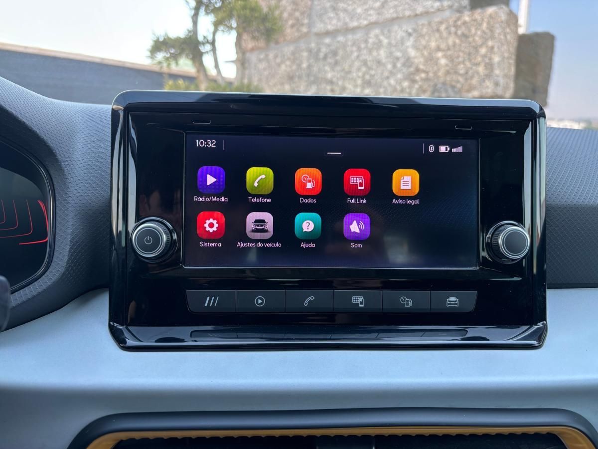 seat-arona-2023-gasolina-999cc