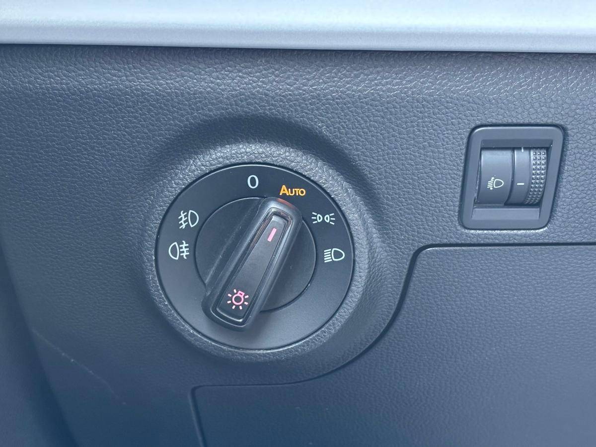 seat-arona-2023-gasolina-999cc