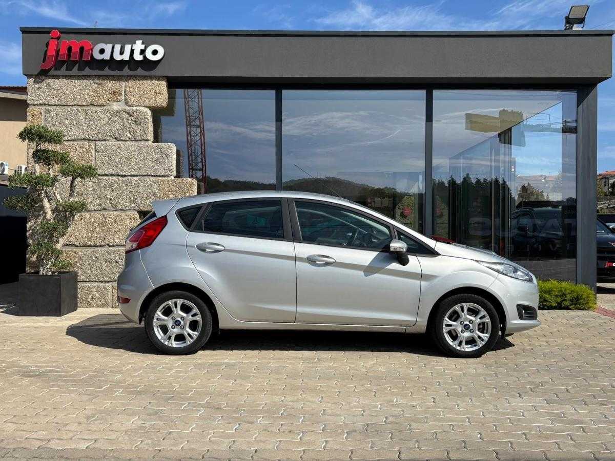 ford-fiesta-2016-gasolina-998cc
