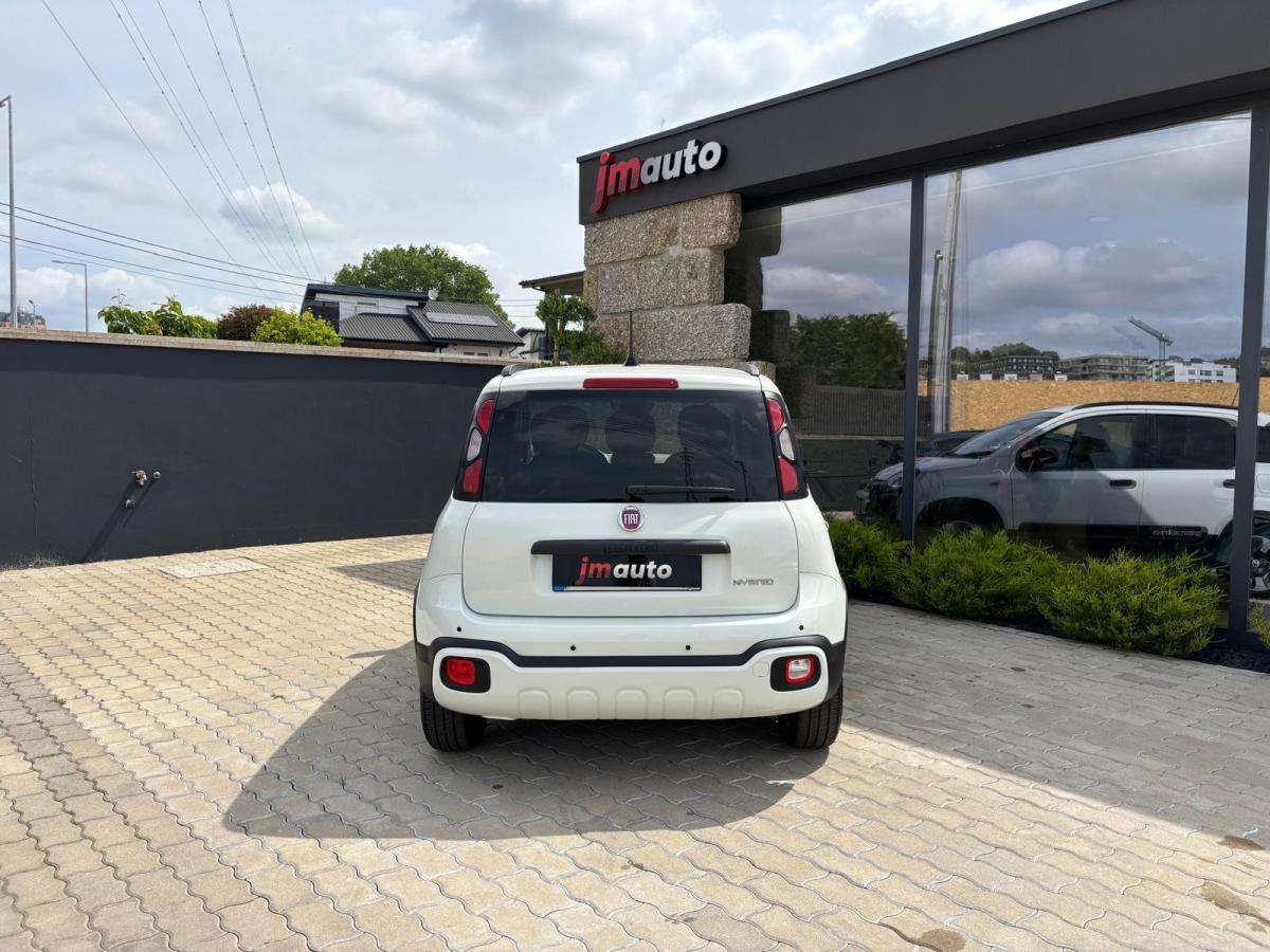 fiat-panda-2025-hibrido-a-gasolina-999cc
