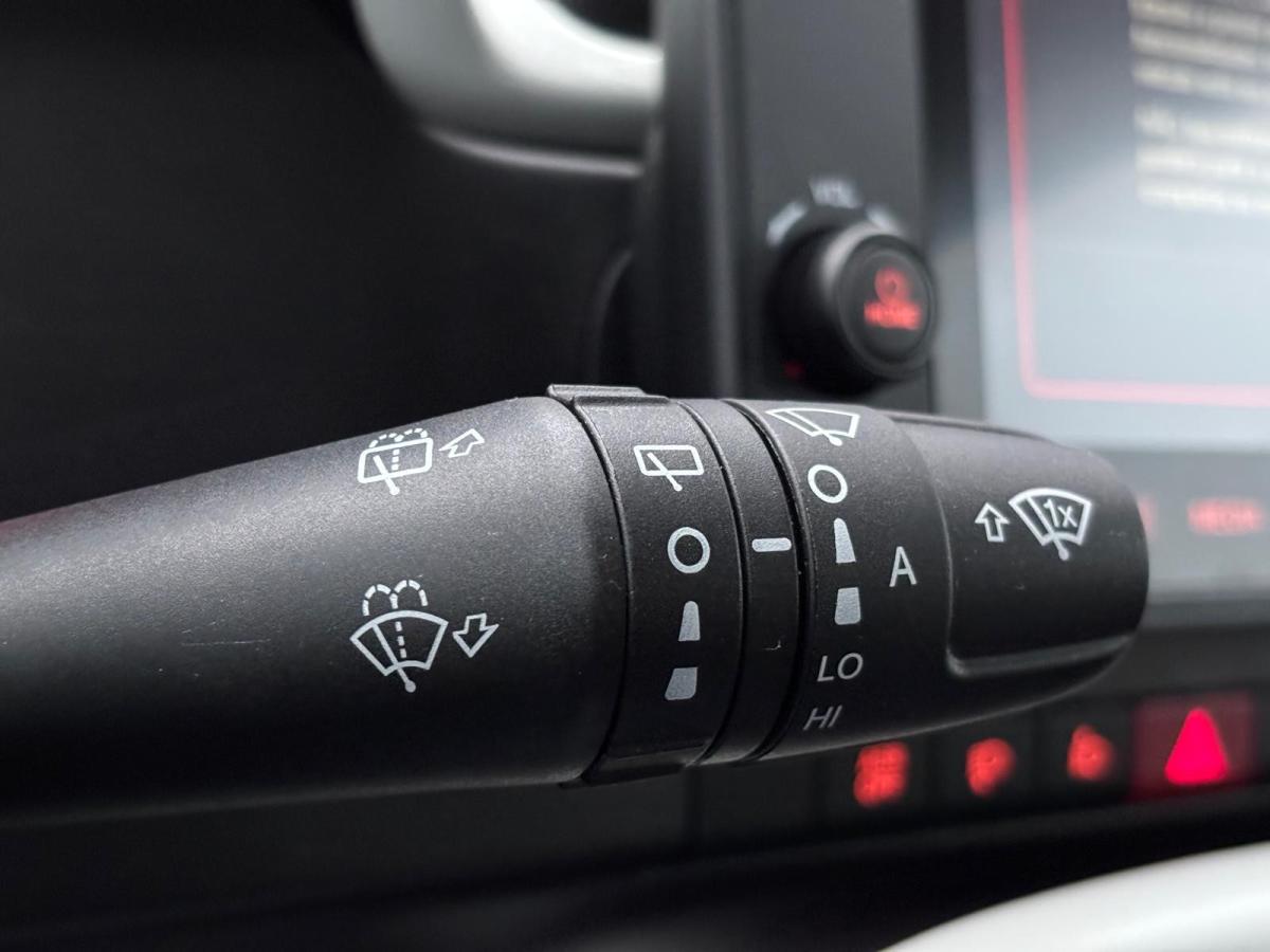 fiat-panda-2025-hibrido-a-gasolina-999cc