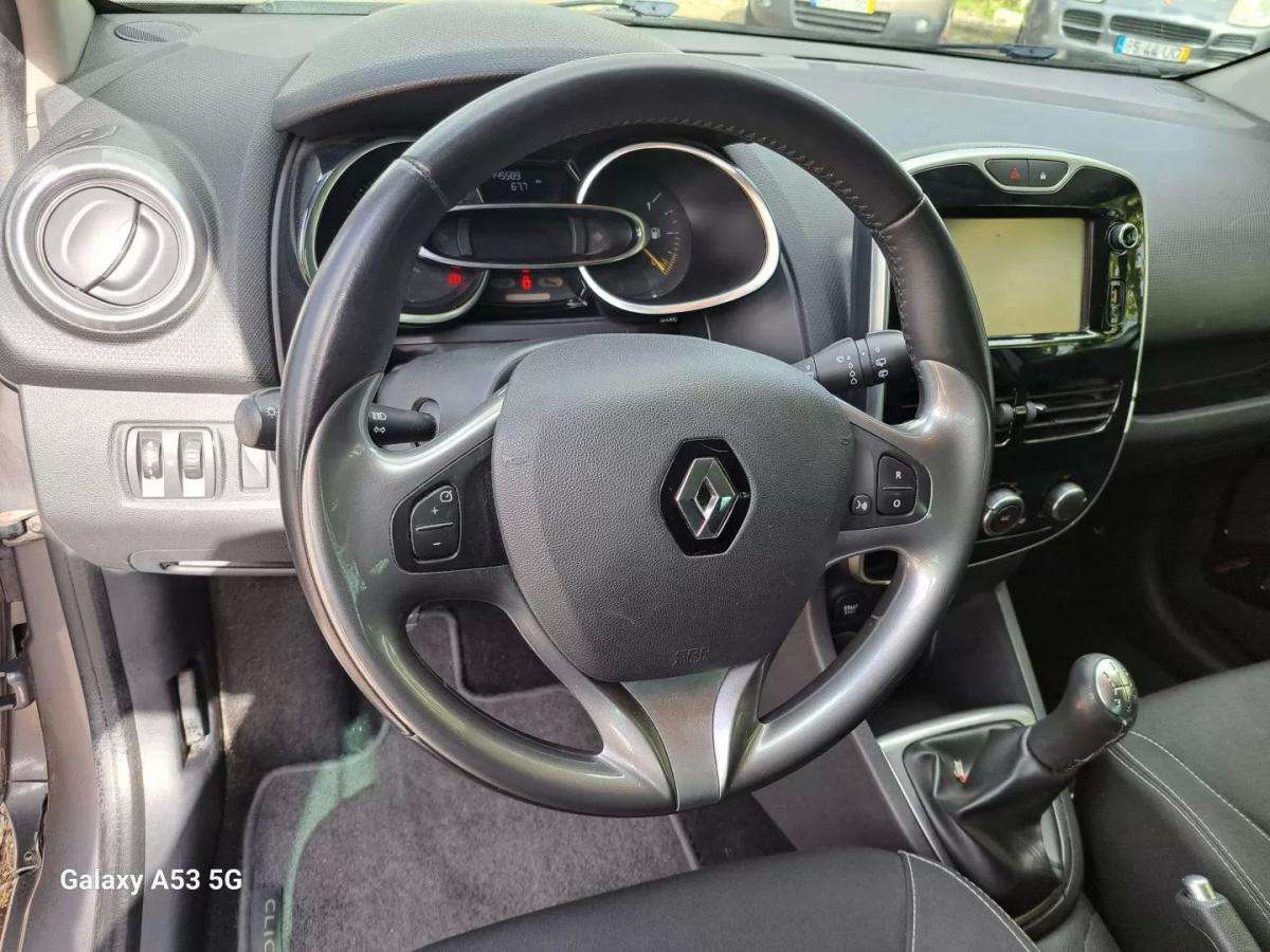 renault-clio-sport-tourer-2016-gasolina-898cc