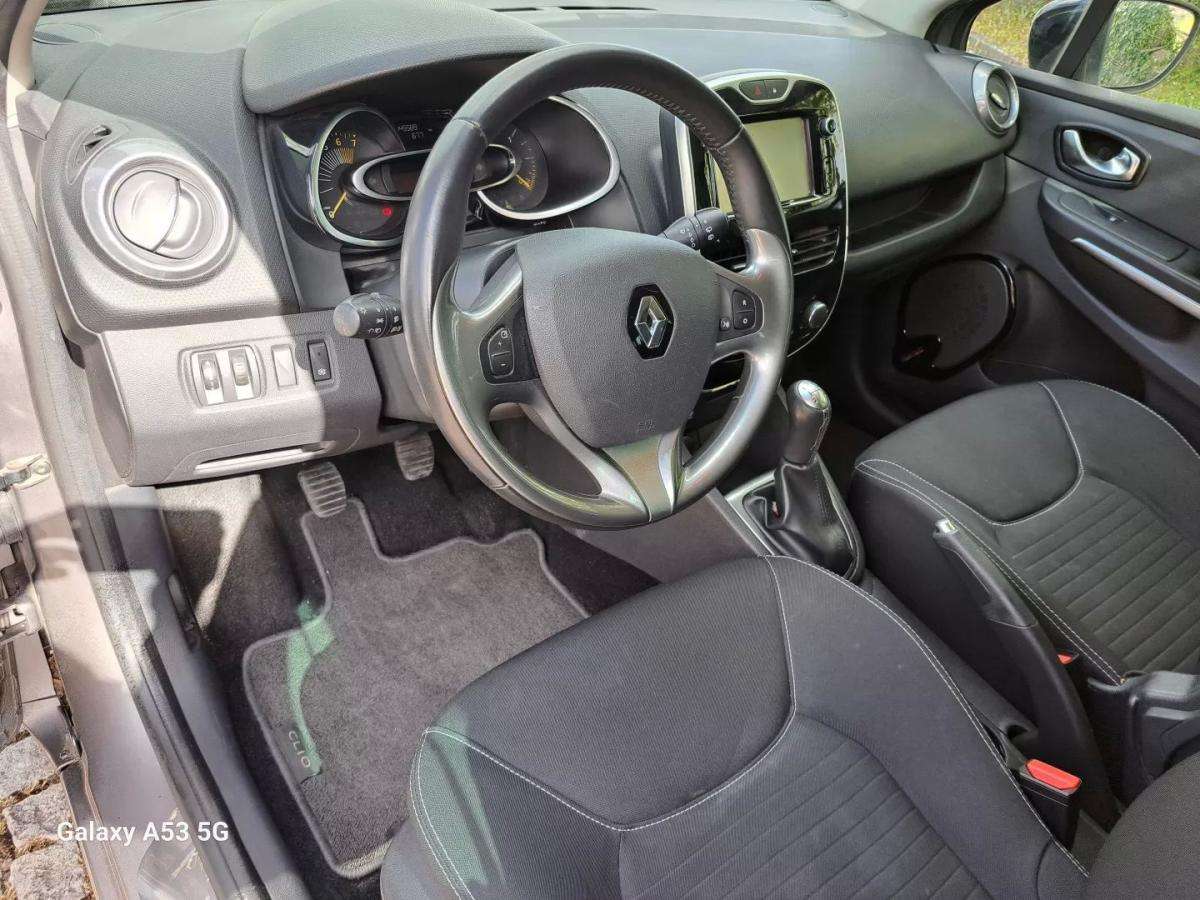 renault-clio-sport-tourer-2016-gasolina-898cc
