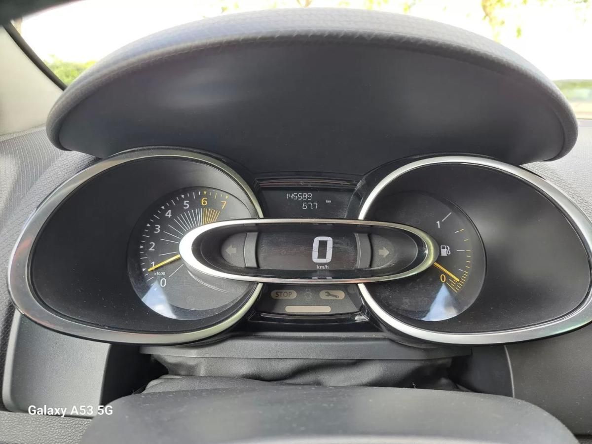 renault-clio-sport-tourer-2016-gasolina-898cc