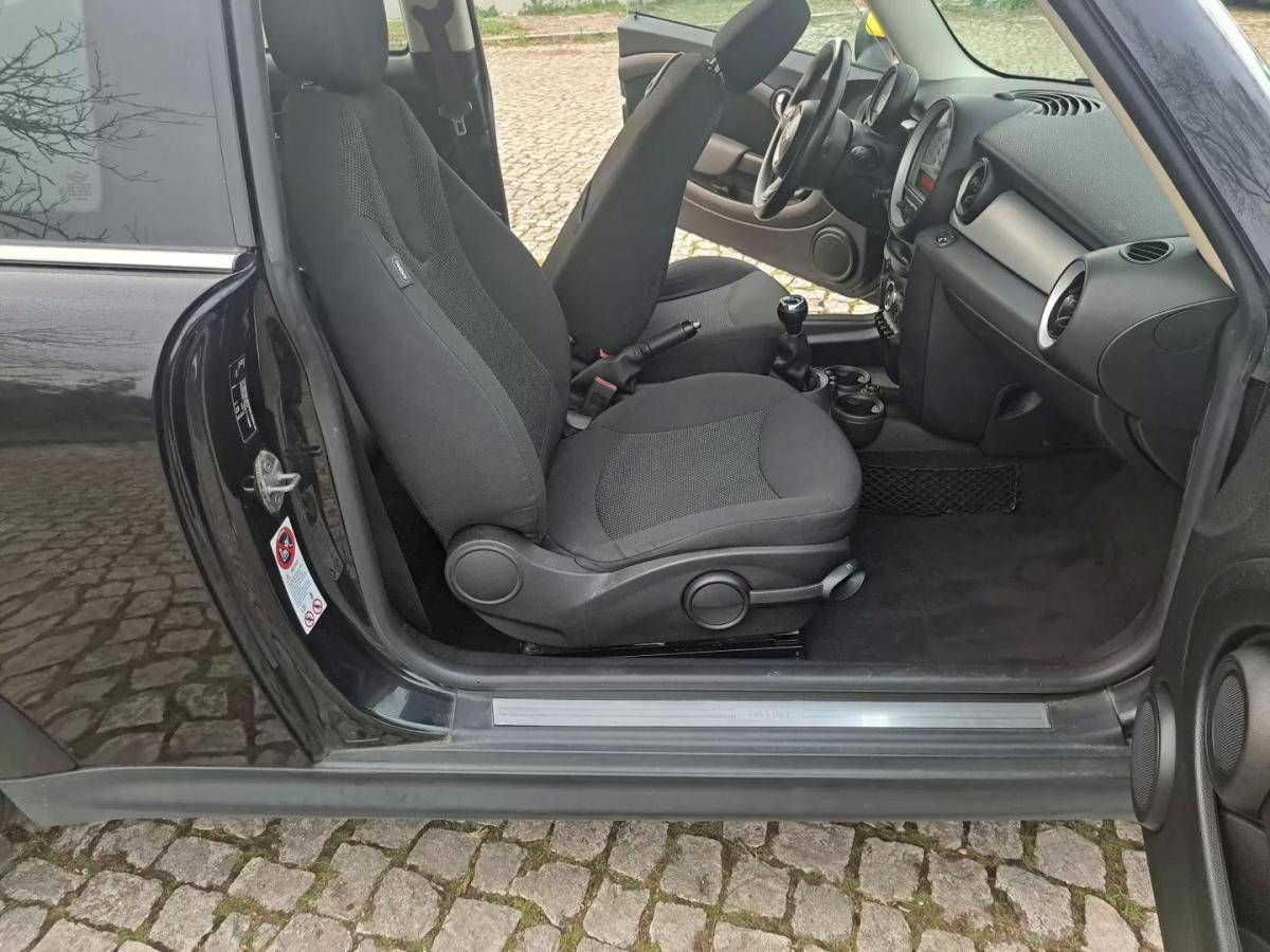 mini-one-2011-diesel-1598cc