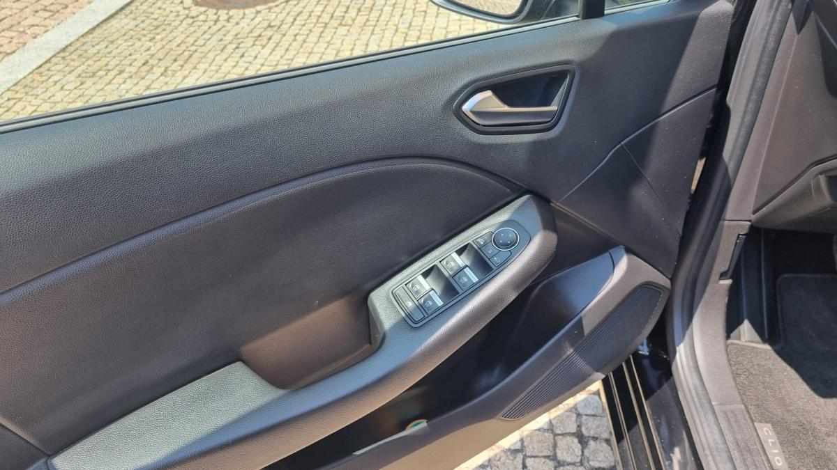 renault-clio-1-0-tce-2020-gasolina-999cc