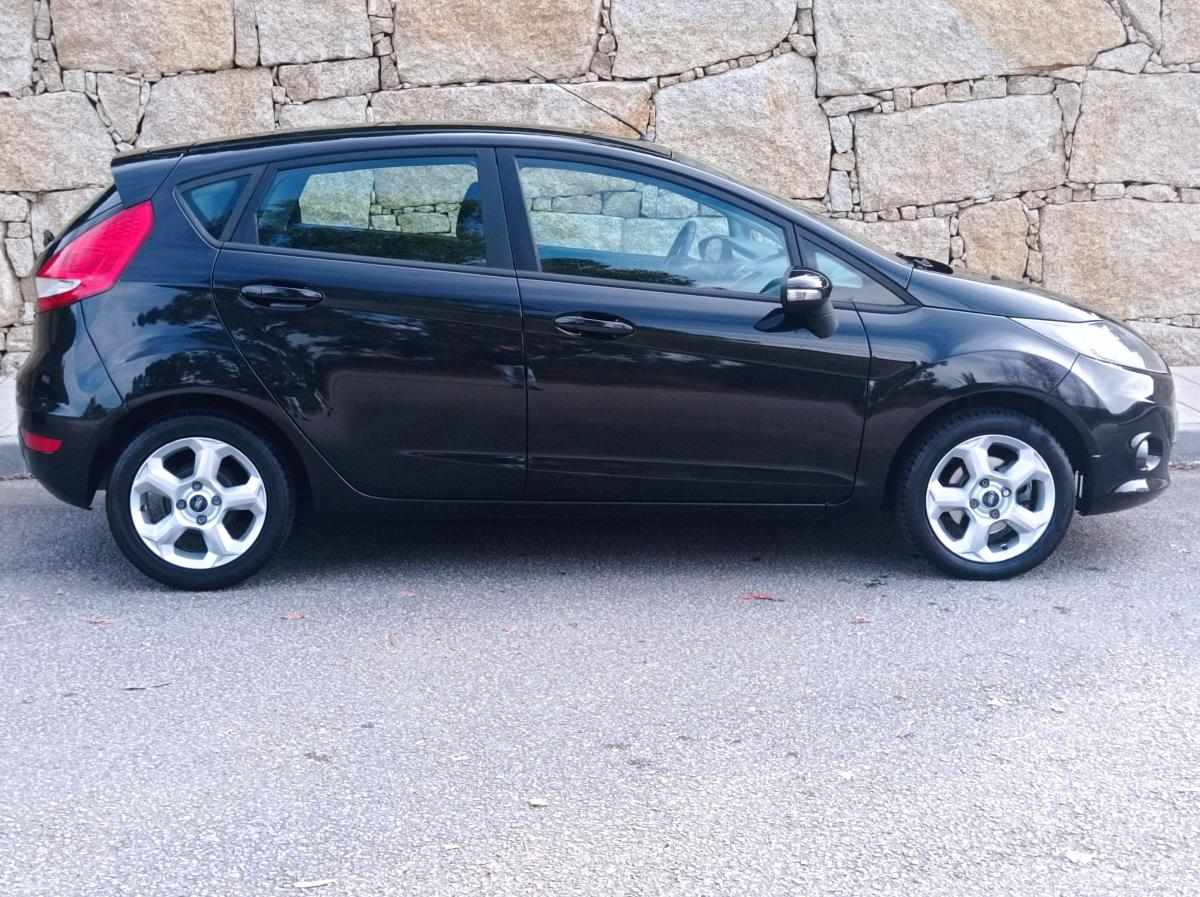 ford-fiesta-1-25-2010-gasolina-1242cc