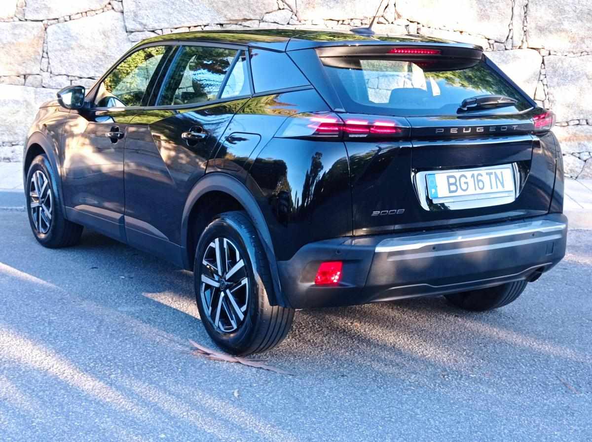 peugeot-2008-1-2-puretech-2024-gasolina-1199cc