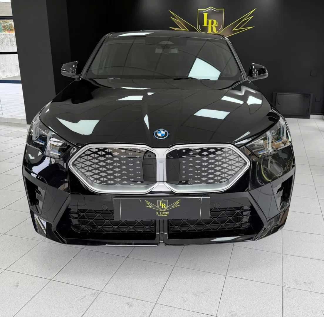 bmw-x2-2025-eletrico-200cc