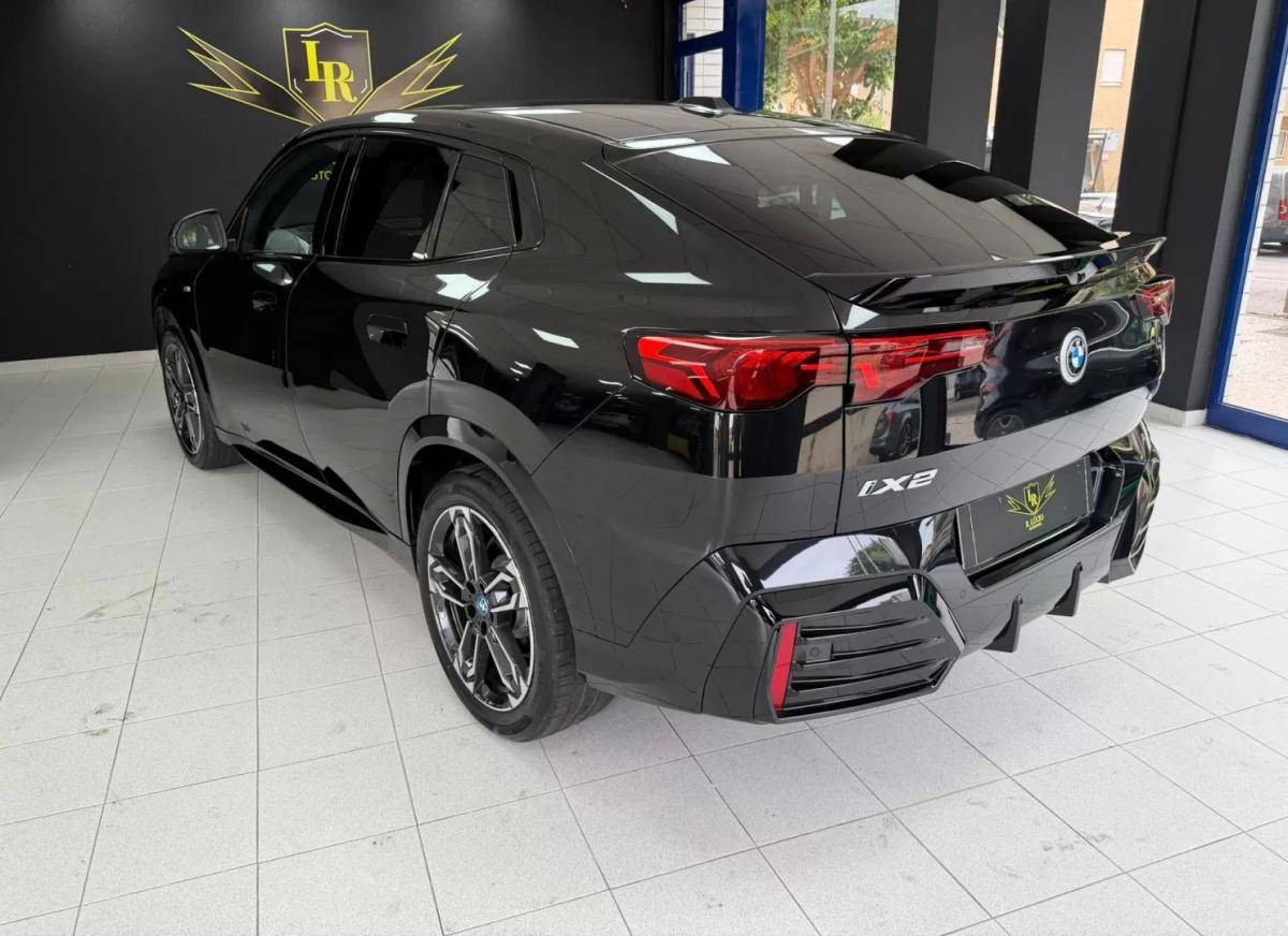 bmw-x2-2025-eletrico-200cc