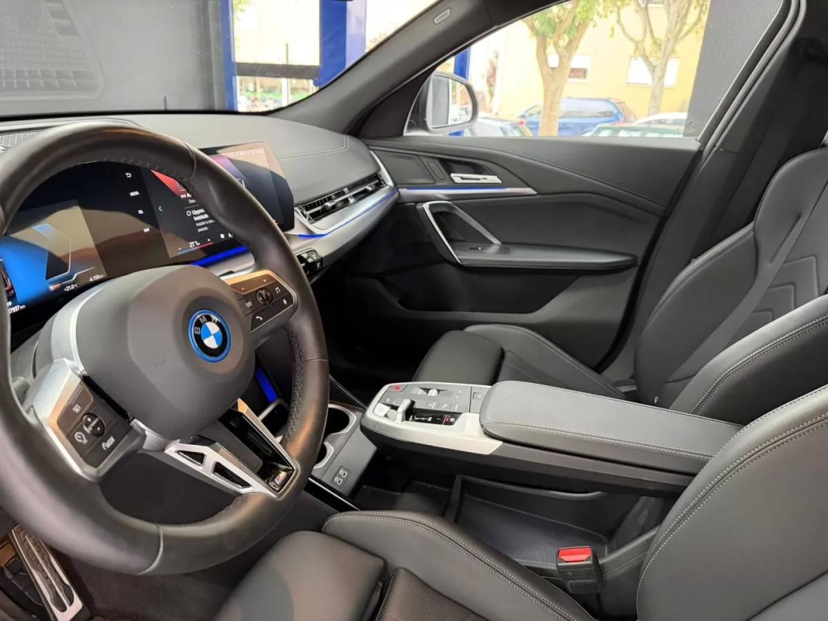 bmw-x2-2025-eletrico-200cc
