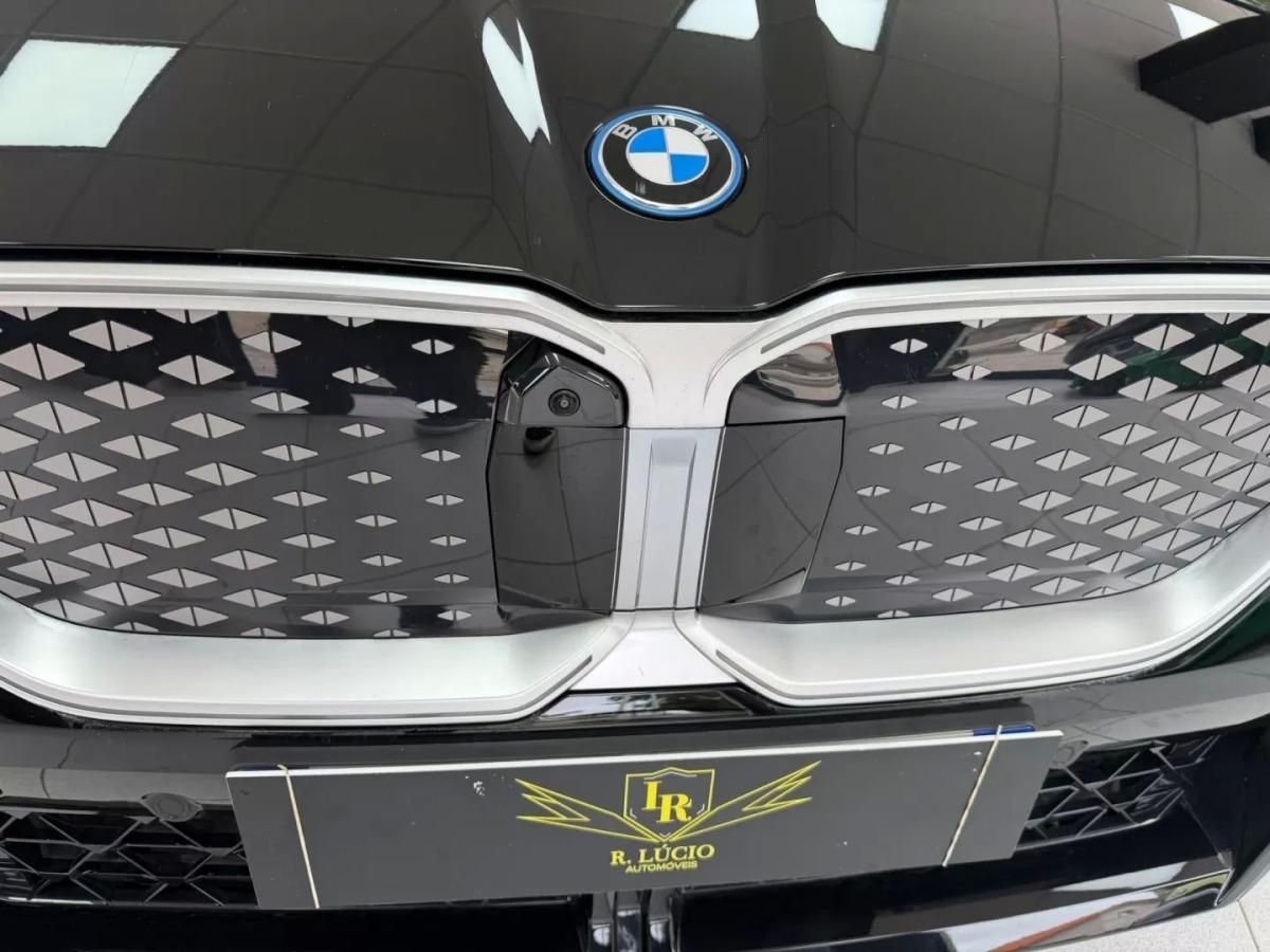 bmw-x2-2025-eletrico-200cc