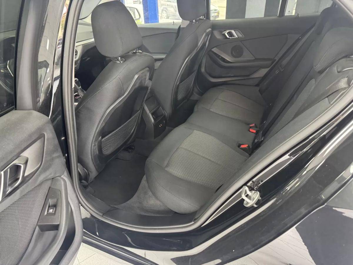 bmw-serie-1-2021-diesel-1496cc