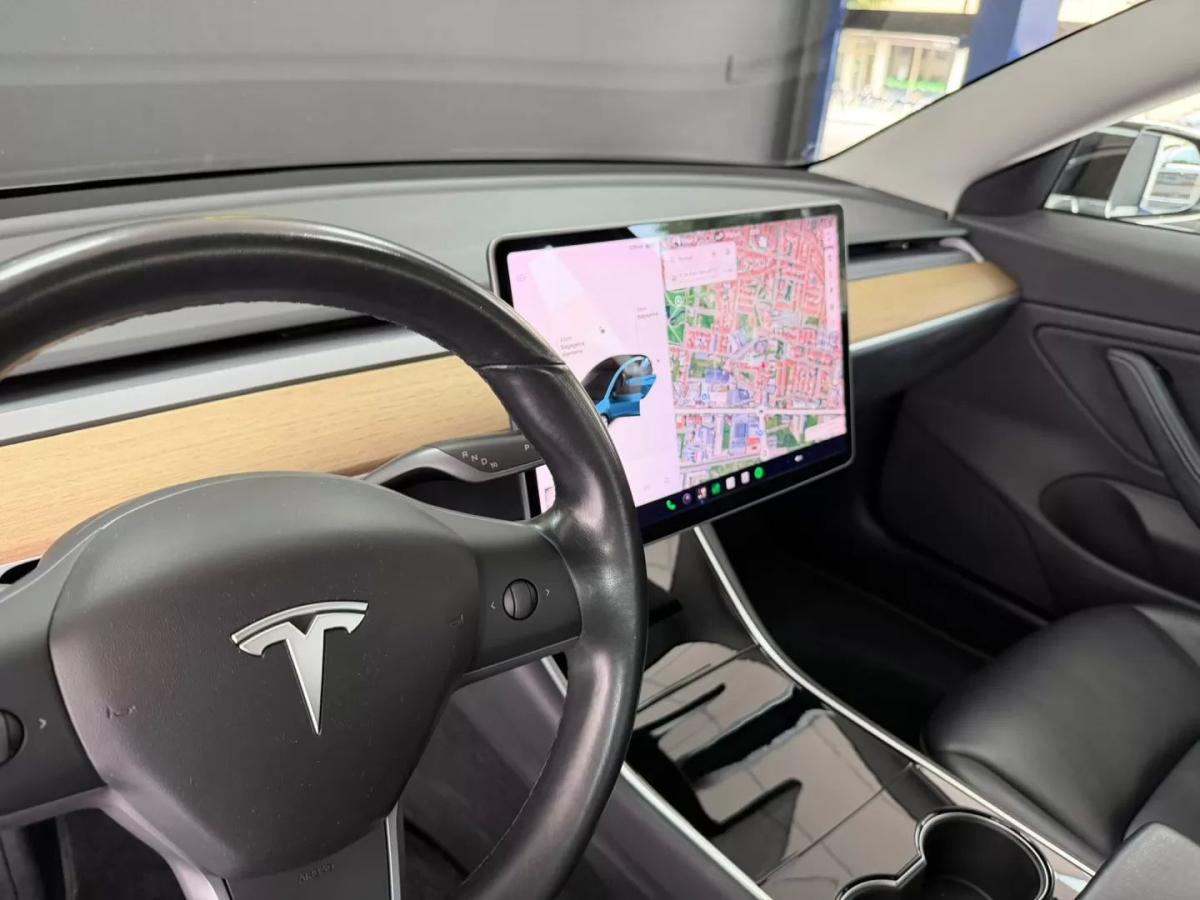 tesla-model-3-2019-eletrico-0cc