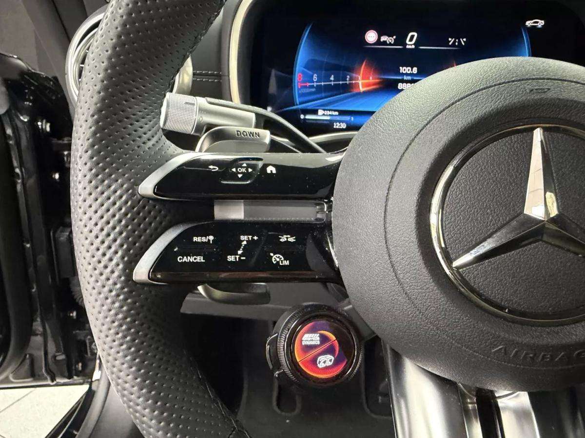 mercedes-benz-amg-gt-2025-gasolina-1991cc