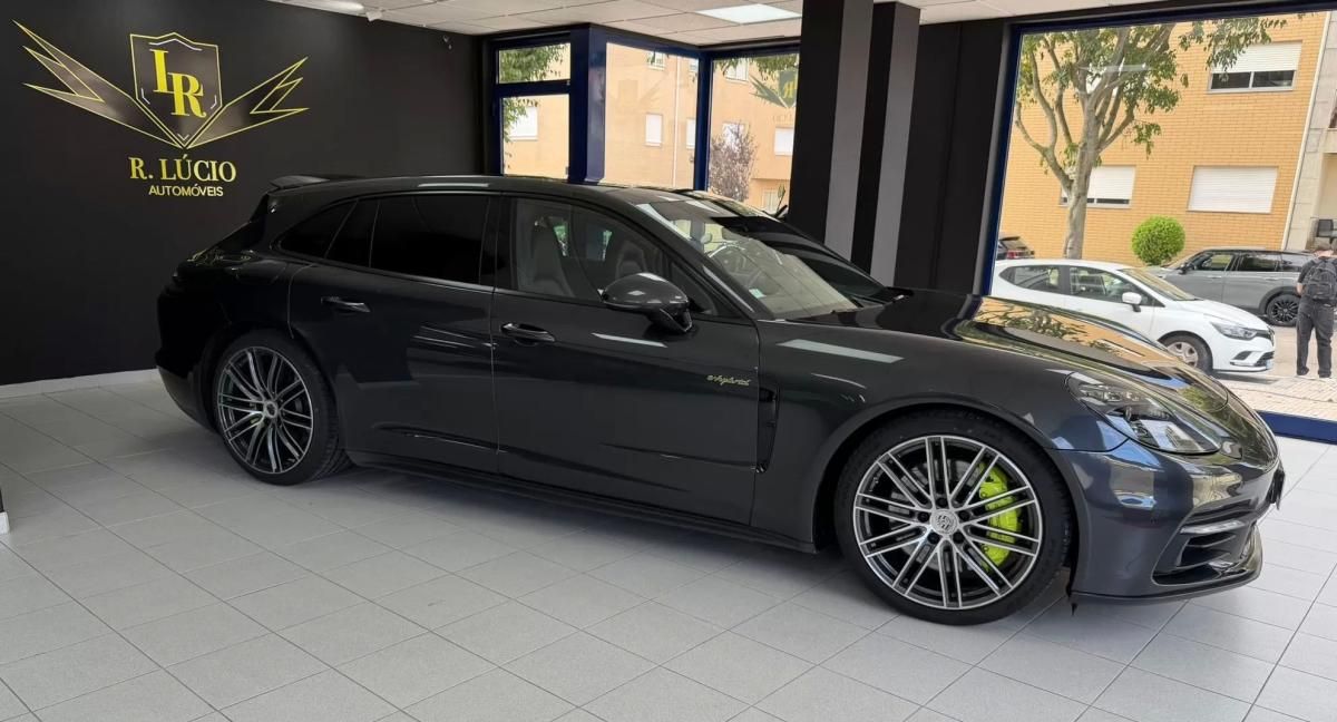 porsche-panamera-sport-turismo-2017-hibrido-2894cc