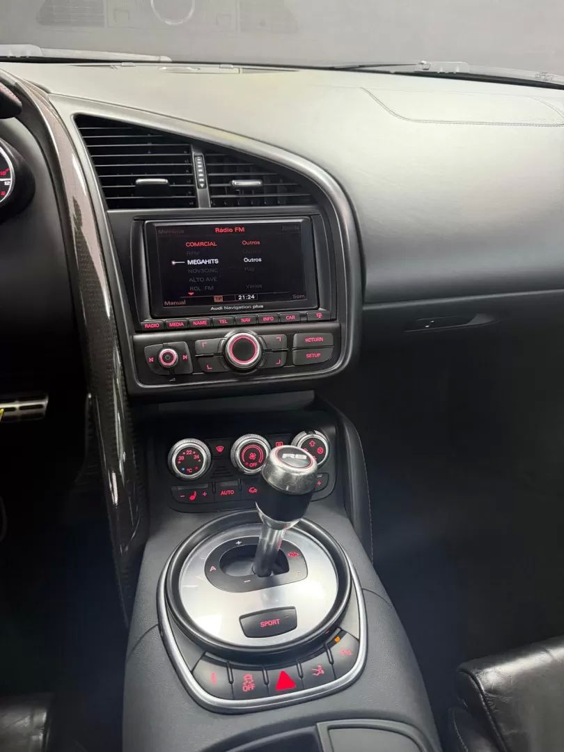 audi-r8-2012-gasolina-5204cc