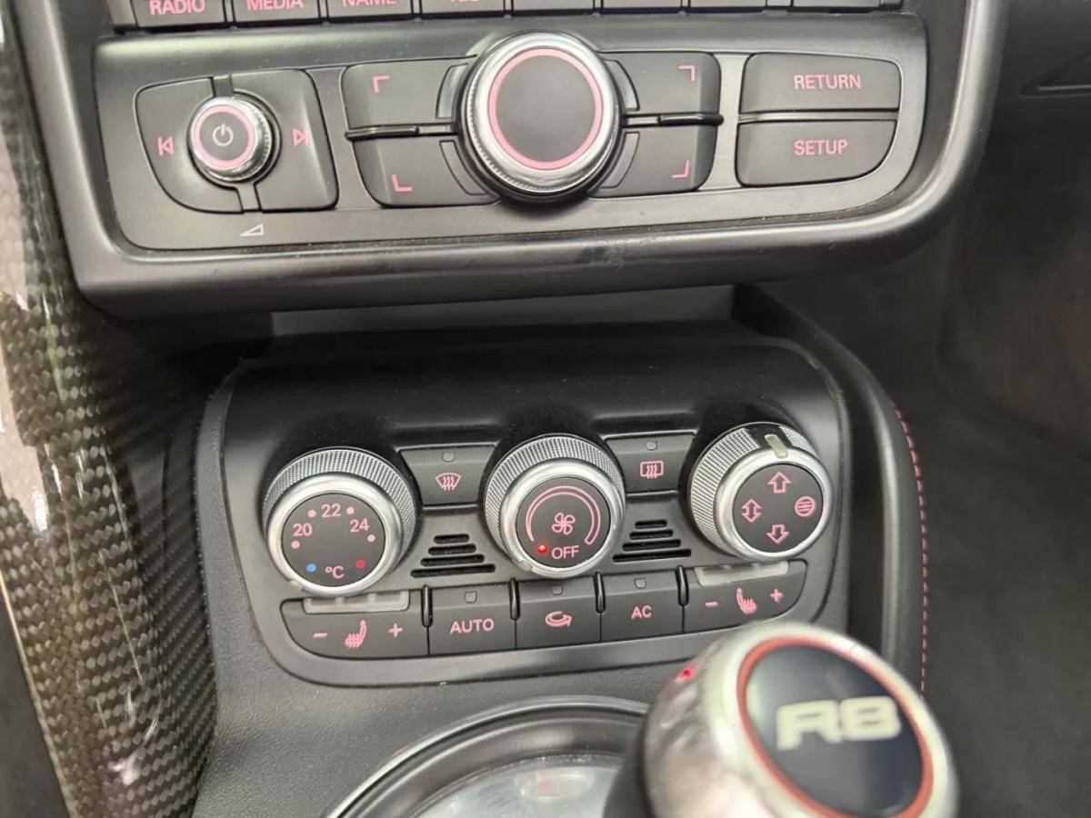 audi-r8-2012-gasolina-5204cc