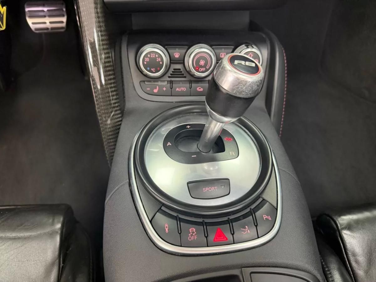 audi-r8-2012-gasolina-5204cc