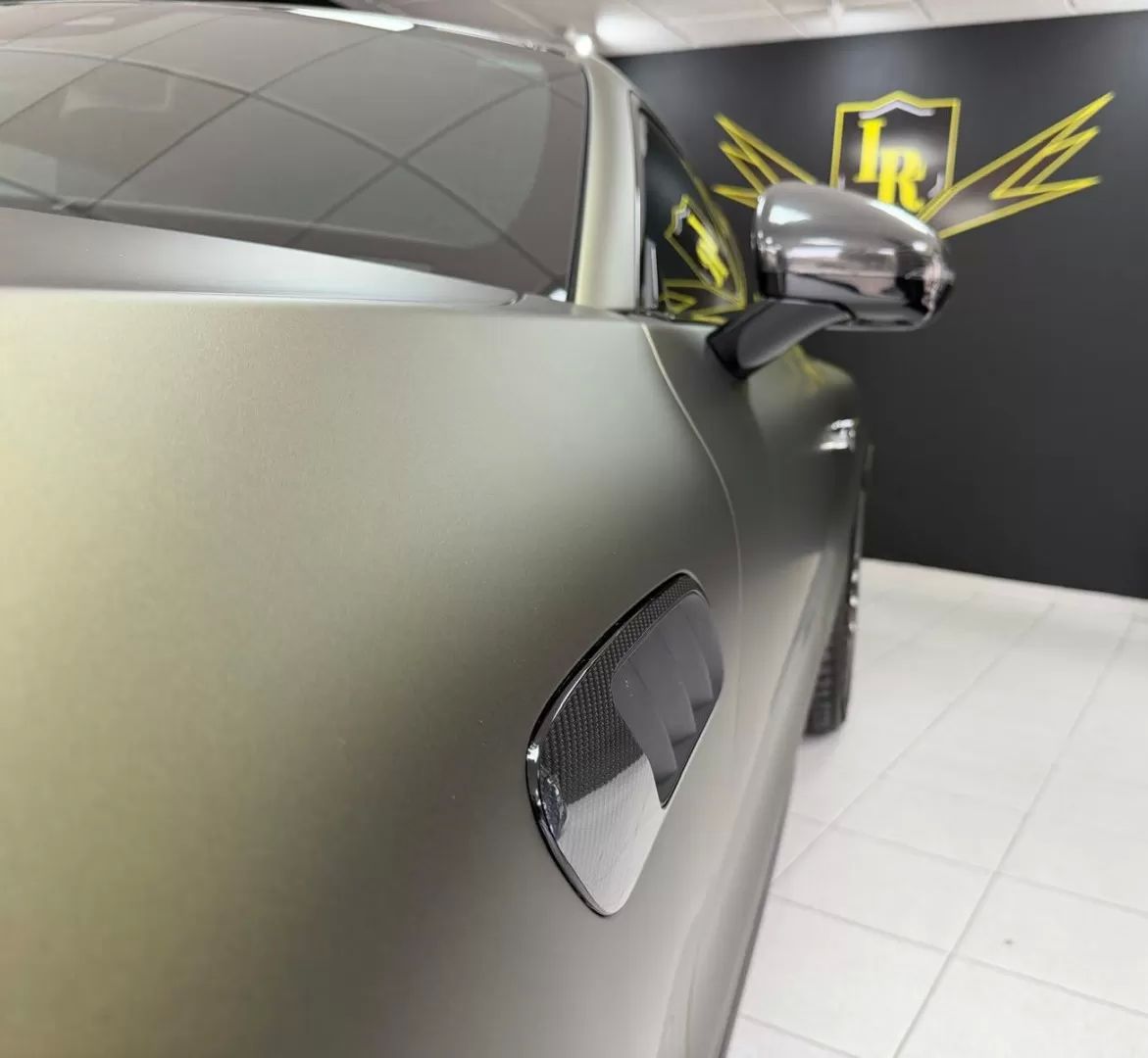 mercedes-benz-amg-gt-2025-gasolina-1991cc