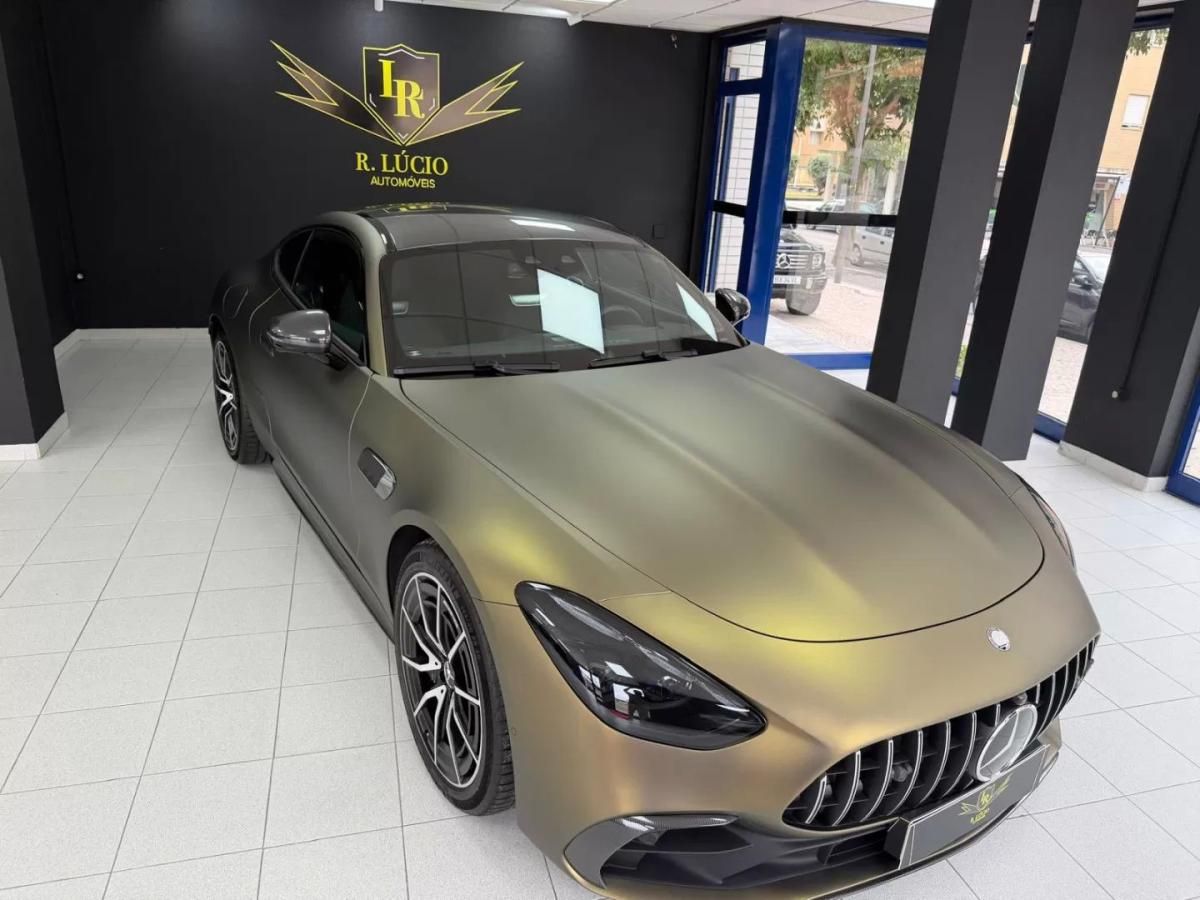 mercedes-benz-amg-gt-2025-gasolina-1991cc