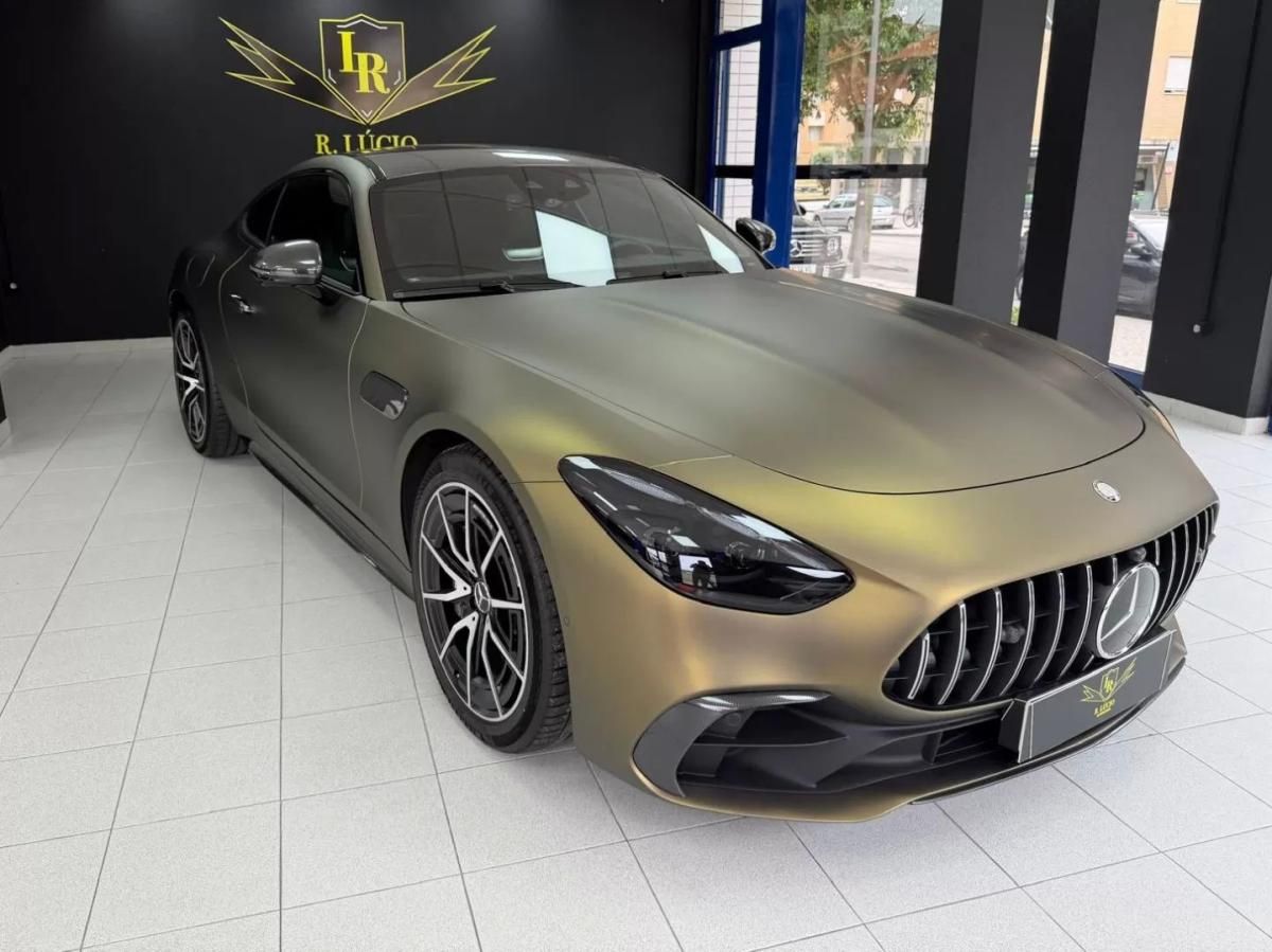 mercedes-benz-amg-gt-2025-gasolina-1991cc