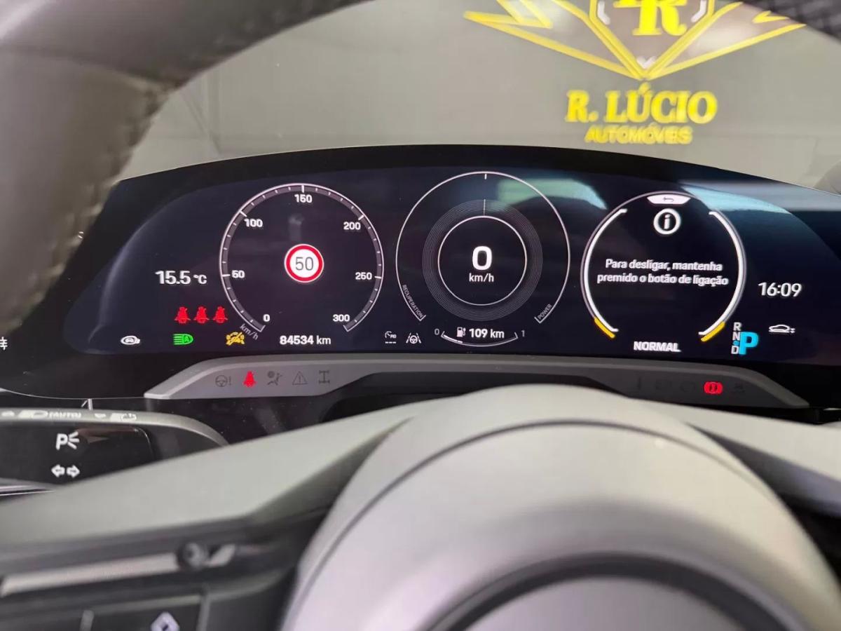 porsche-taycan-2023-eletrico-200cc