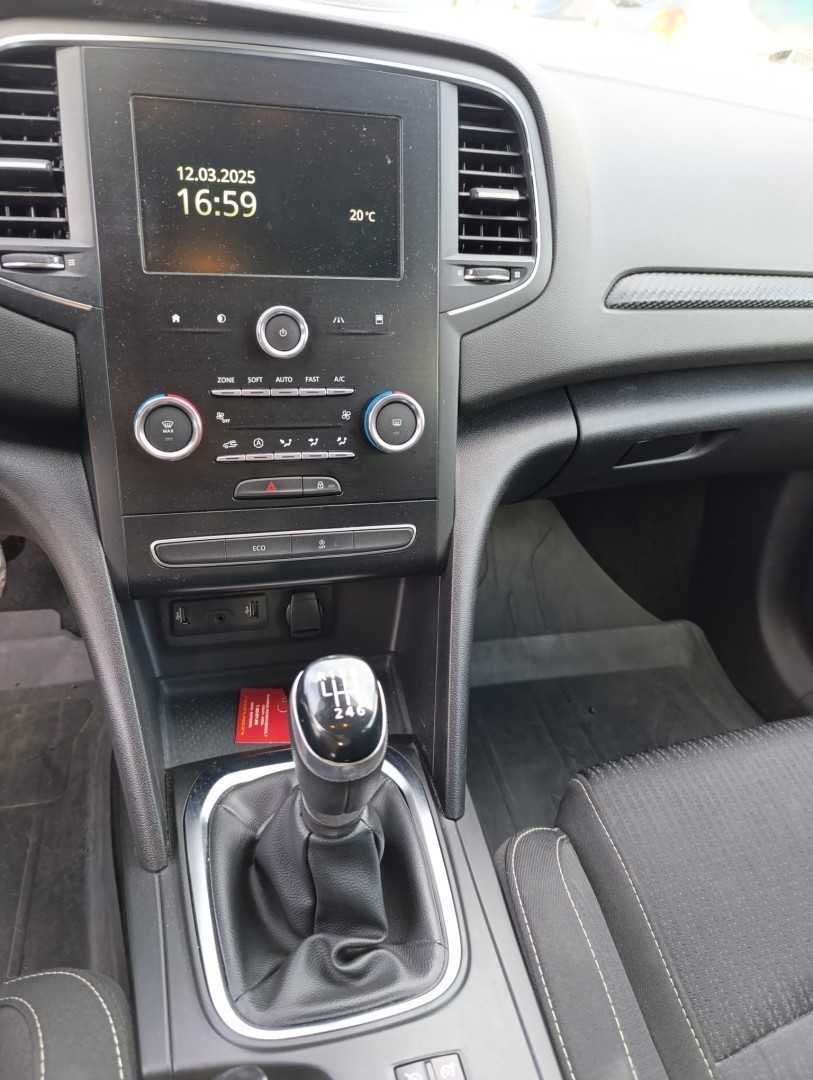 renault-megane-sport-tourer-2020-diesel-1461cc