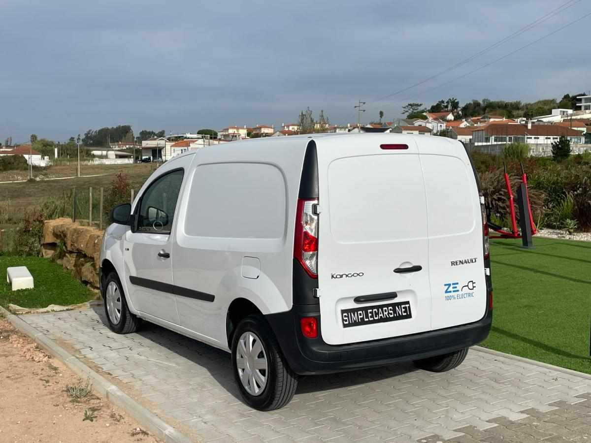 renault-kangoo-ze-33-2021-eletrico