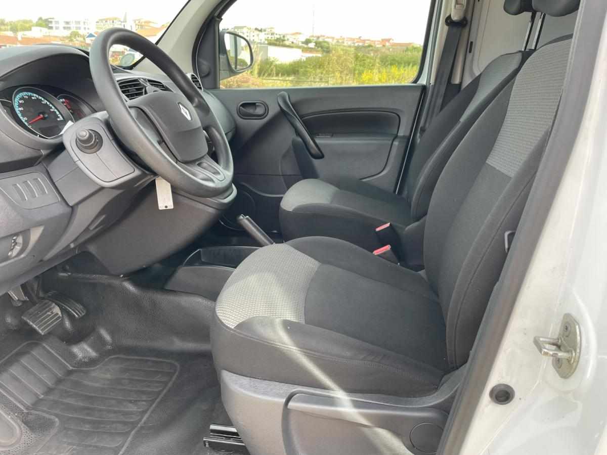 renault-kangoo-ze-33-2021-eletrico