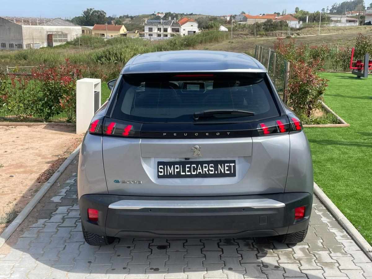 peugeot-e-2008-active-ev-50kwh-2023-eletrico