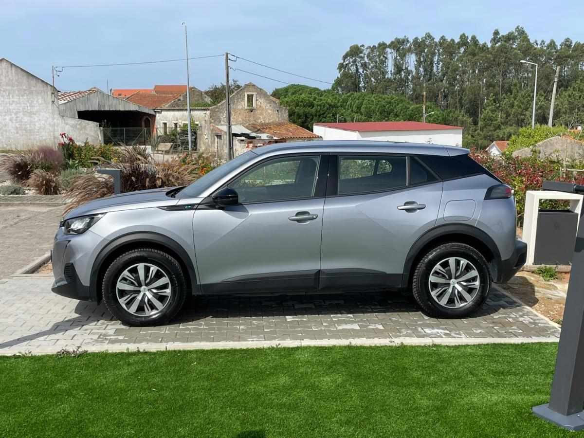 peugeot-e-2008-active-ev-50kwh-2023-eletrico