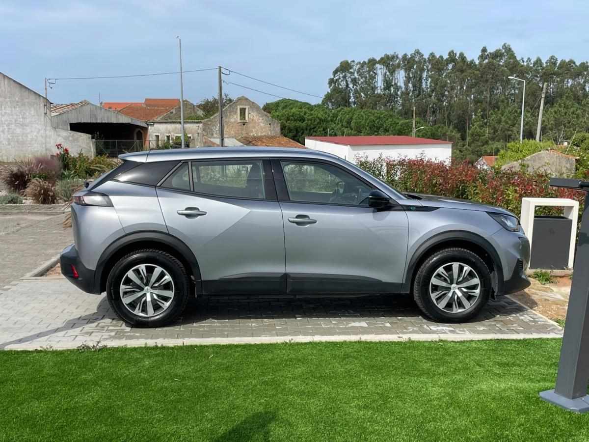 peugeot-e-2008-active-ev-50kwh-2023-eletrico