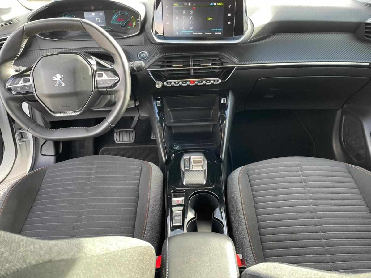 peugeot-e-208-ev-50-kwh-2023-eletrico