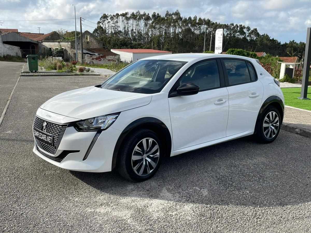 peugeot-e-208-ev-50-kwh-2023-eletrico