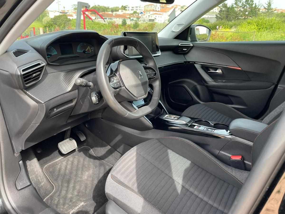 peugeot-e-2008-active-ev-50kwh-2023-eletrico