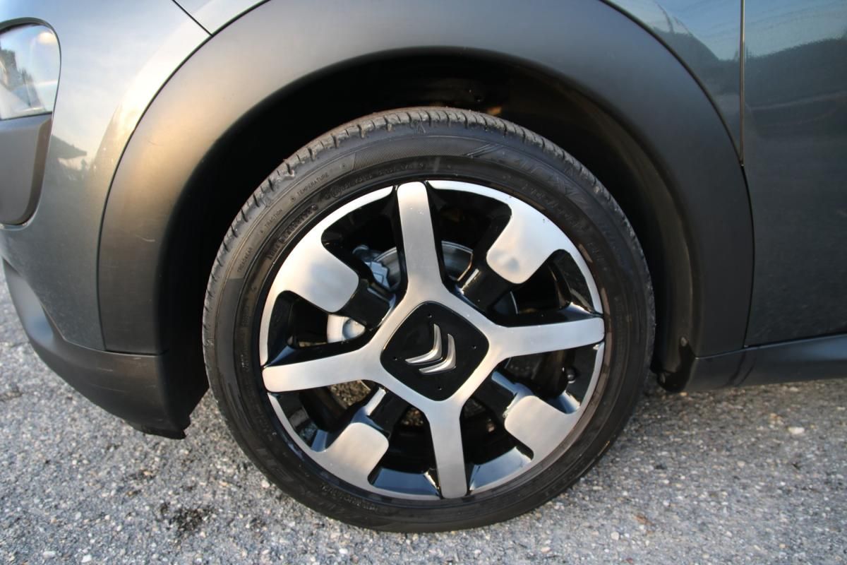 citroen-c4-cactus-2015-diesel-1560cc