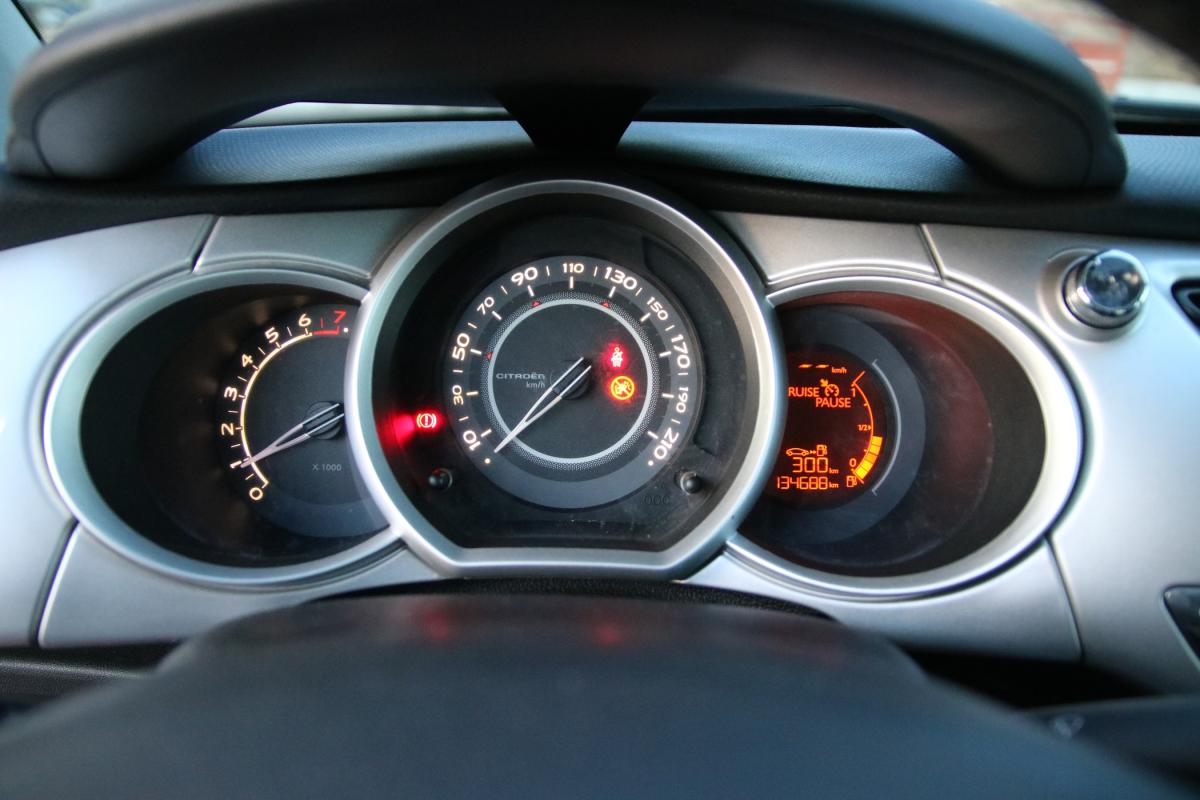 citroen-c3-2010-gasolina-1124cc
