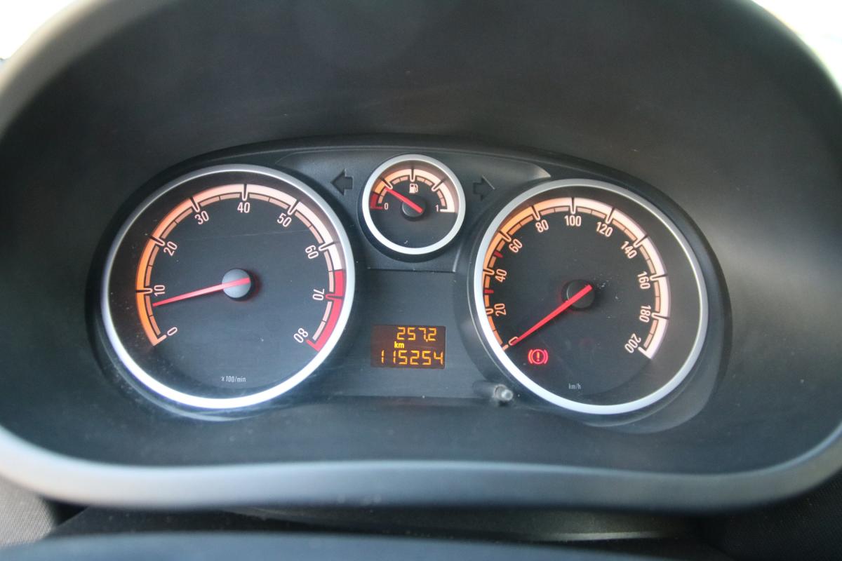 opel-corsa-2009-gasolina-1229cc