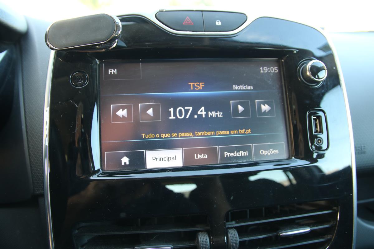 renault-clio-2015-gasolina-898cc