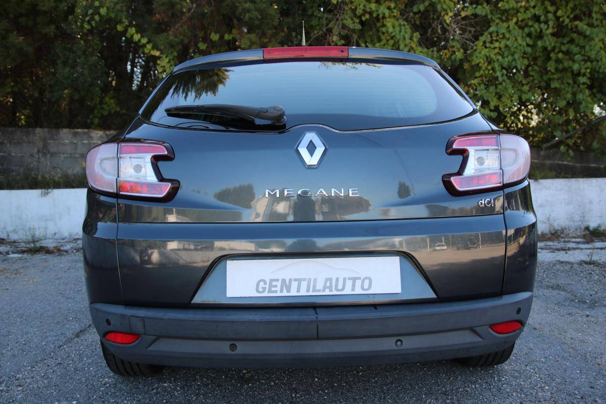 renault-megane-sport-tourer-2010-diesel-1461cc