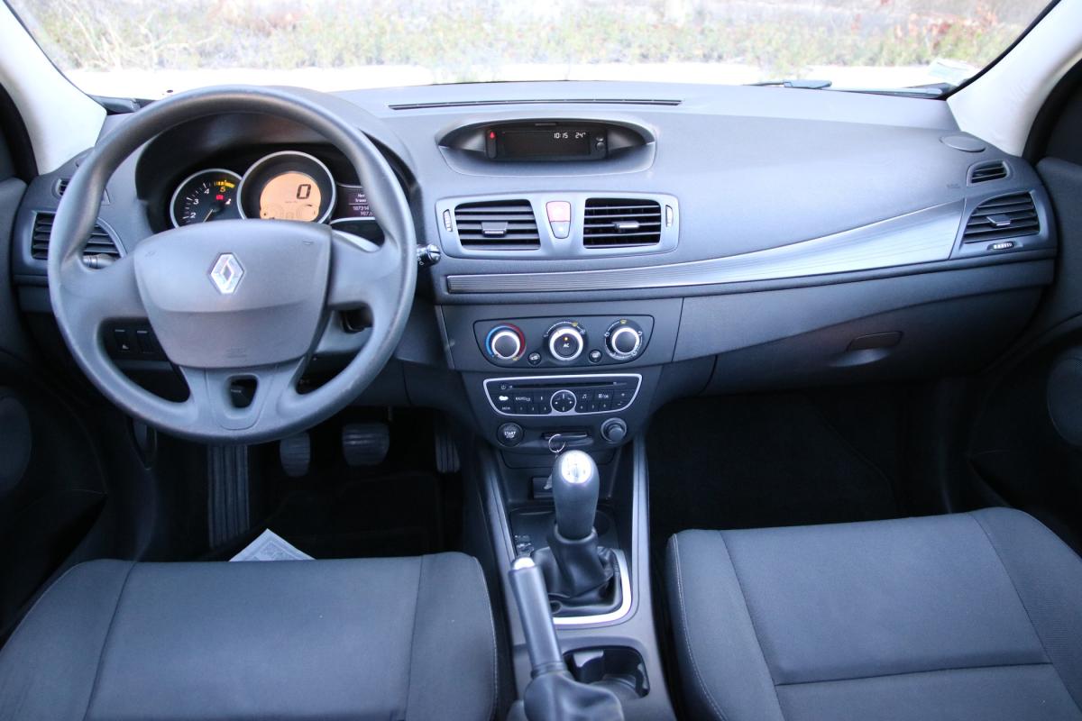 renault-megane-sport-tourer-2010-diesel-1461cc