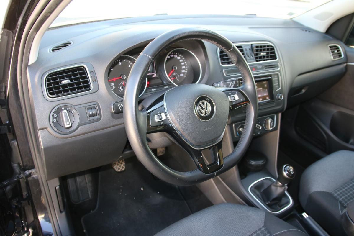 volkswagen-polo-2015-diesel-1422cc