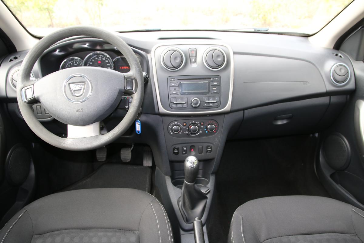 dacia-sandero-2016-gasolina-898cc