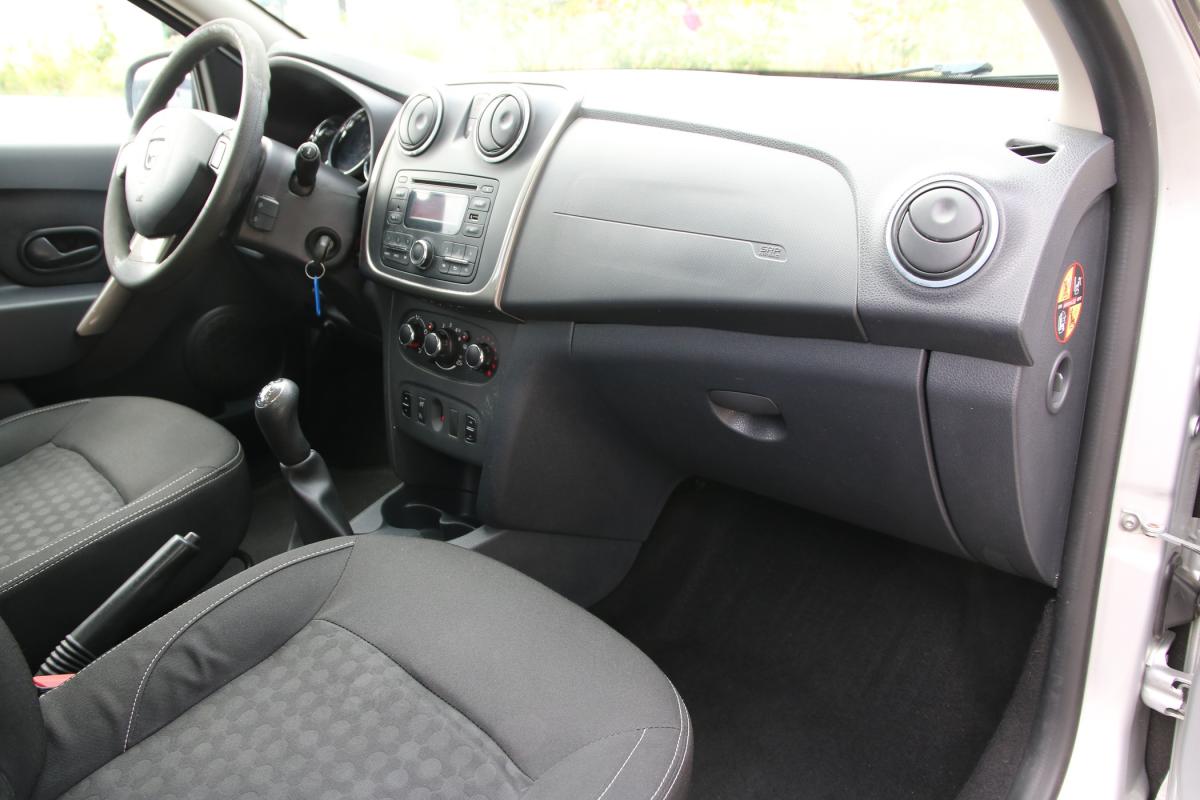 dacia-sandero-2016-gasolina-898cc