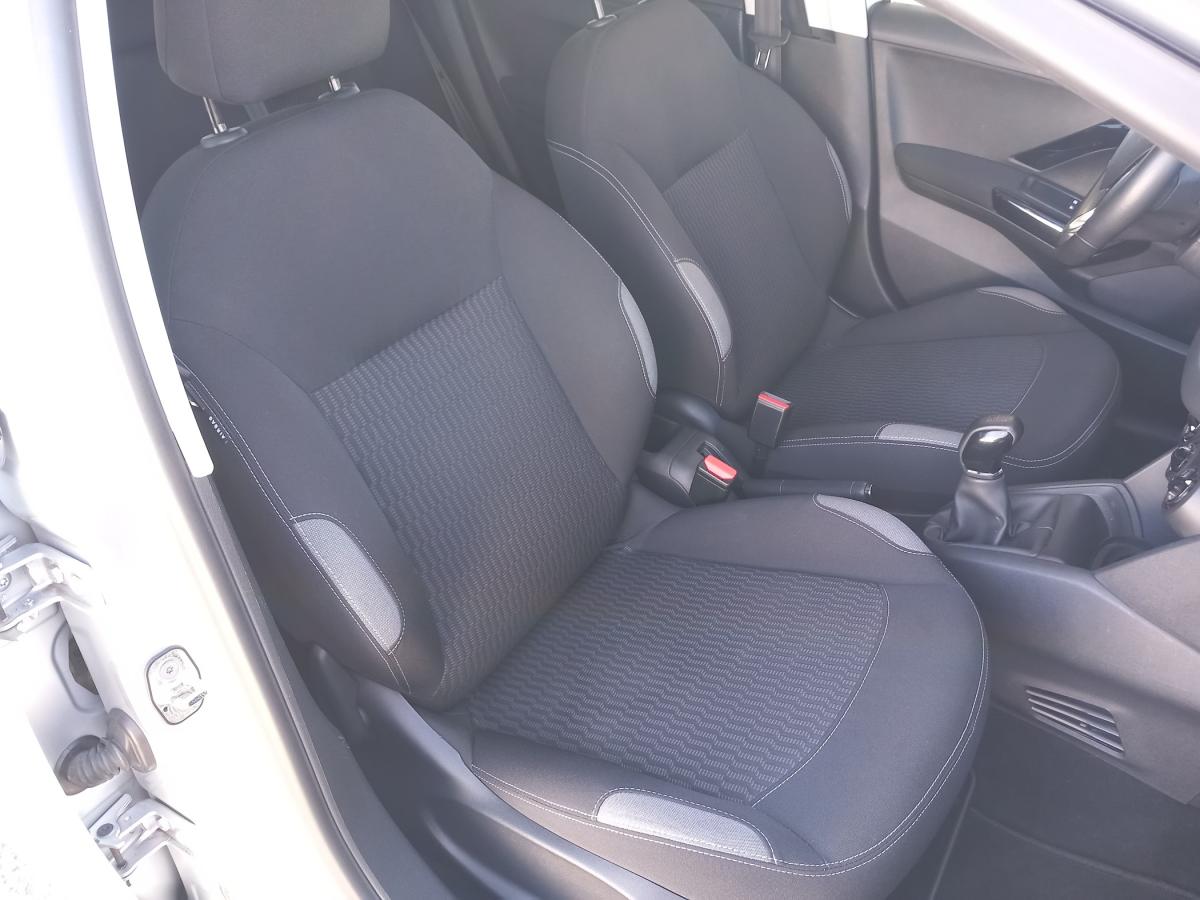 peugeot-208-2015-diesel-1560cc