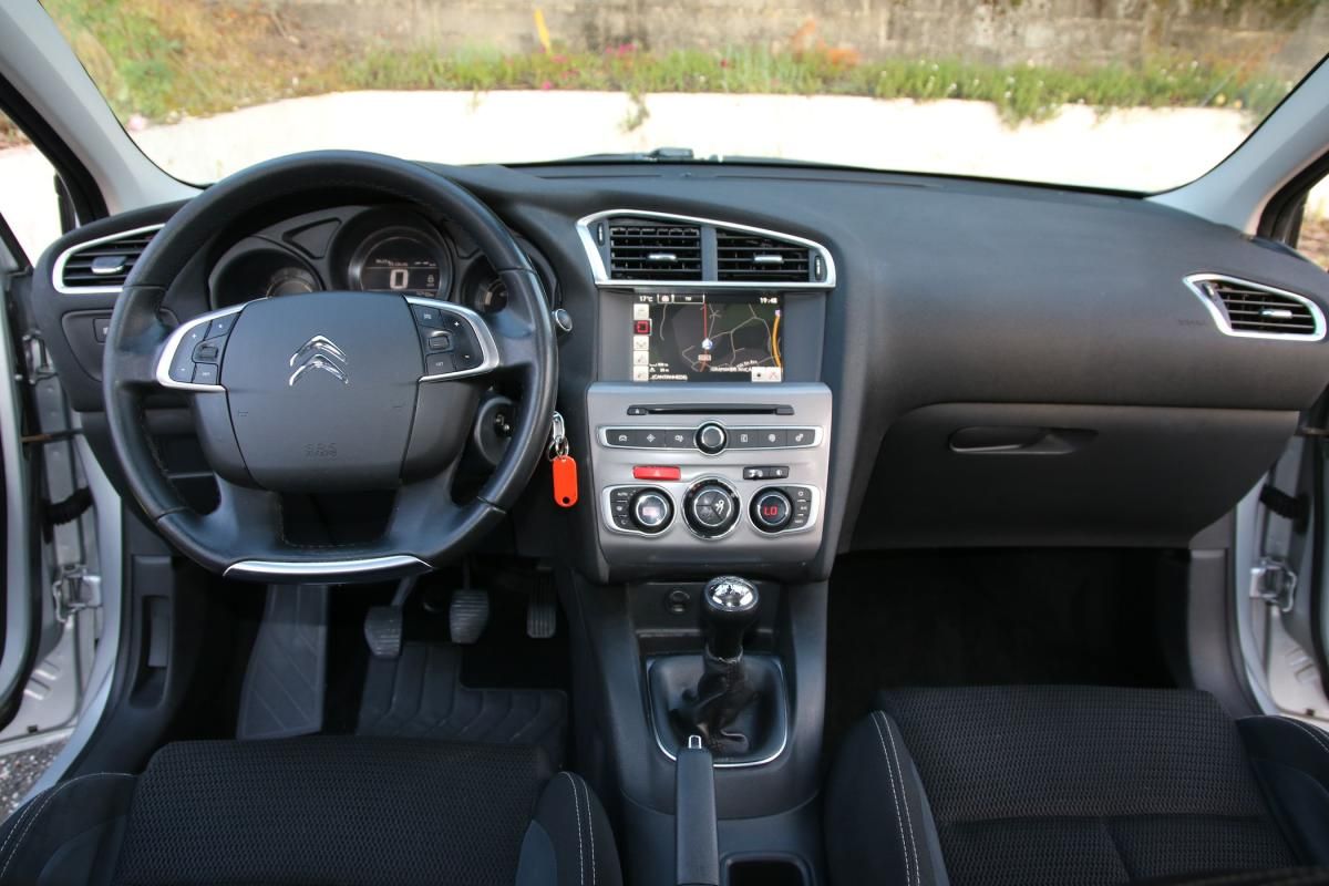 citroen-c4-2015-diesel-1560cc