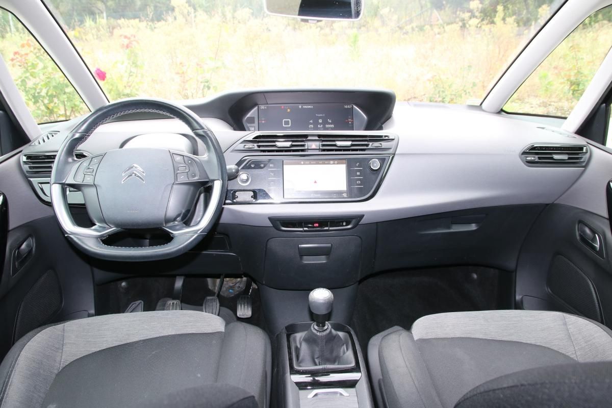 citroen-c4-picasso-2017-diesel-1560cc