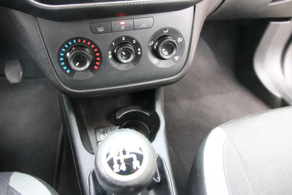 fiat-punto-2012-gasolina-1242cc