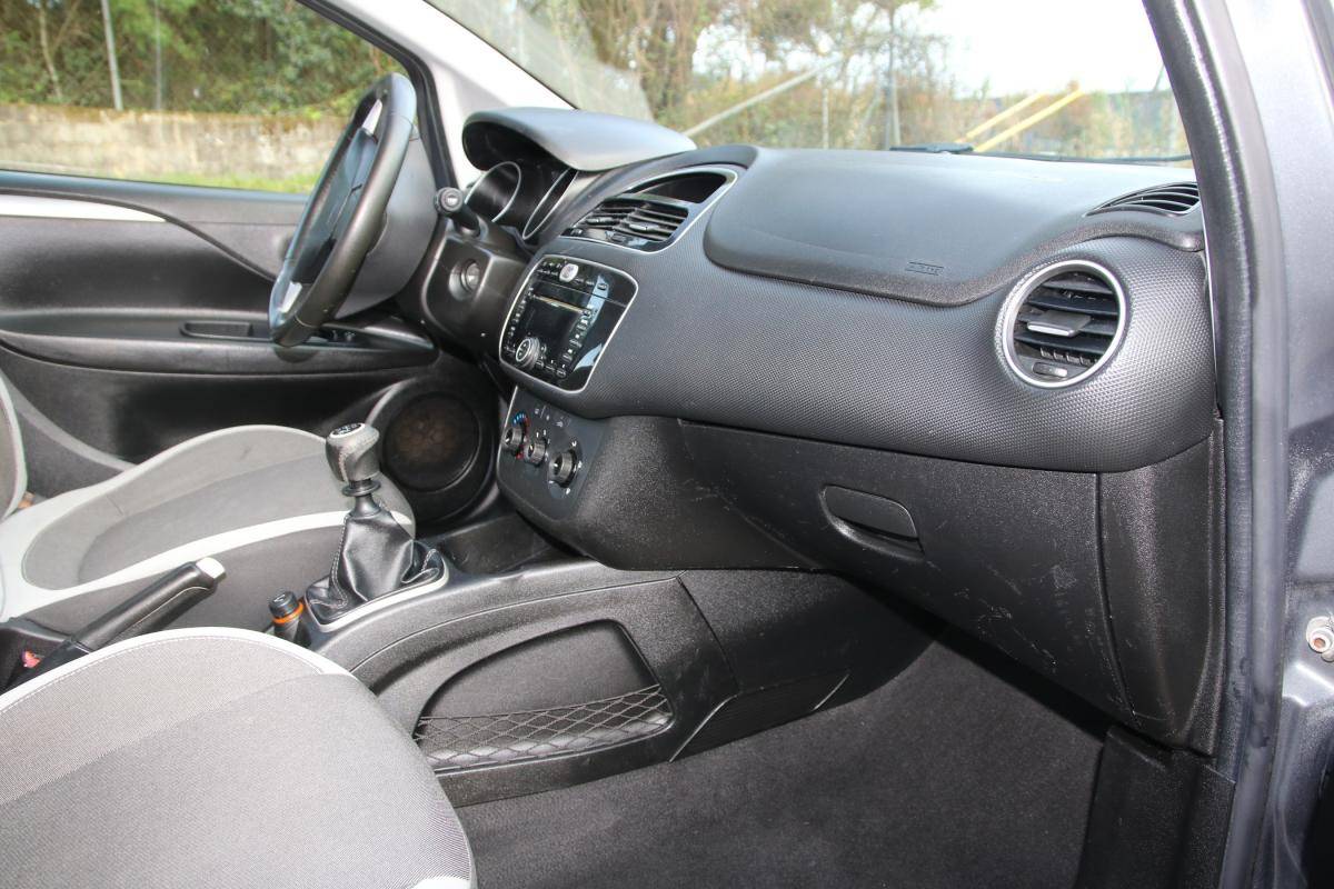 fiat-punto-2012-gasolina-1242cc